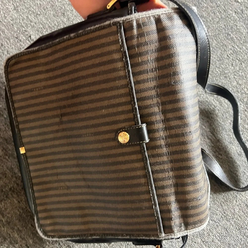 Vintage Fendi Pequin Crossbody Bag Purse - Picture 9 of 16